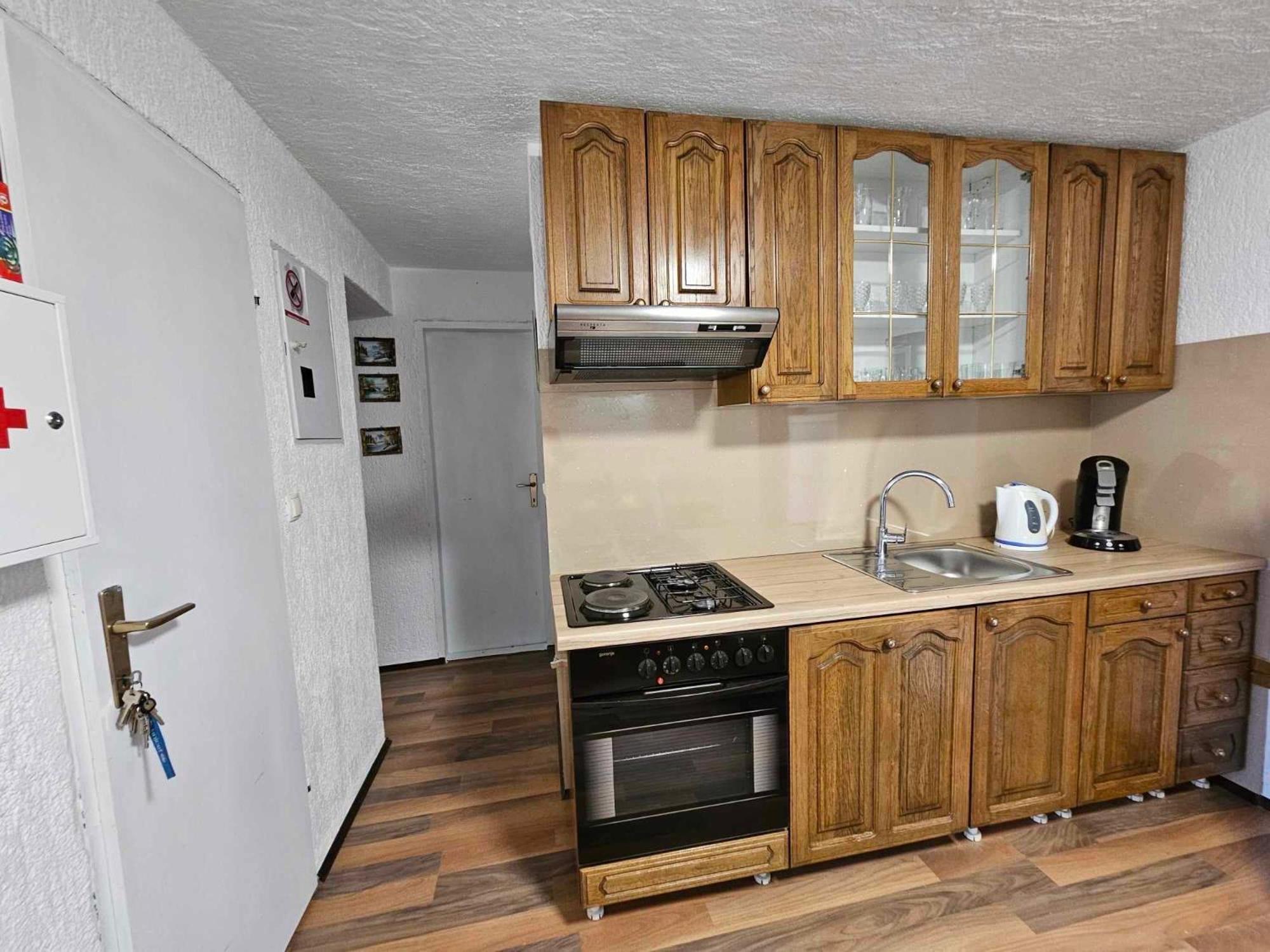 Apartman Zahira Карлобаг Экстерьер фото